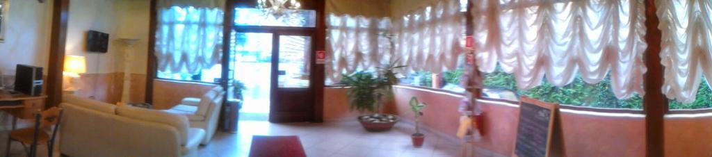 Hotel Federico II เนเปิลส์ ภายนอก รูปภาพ